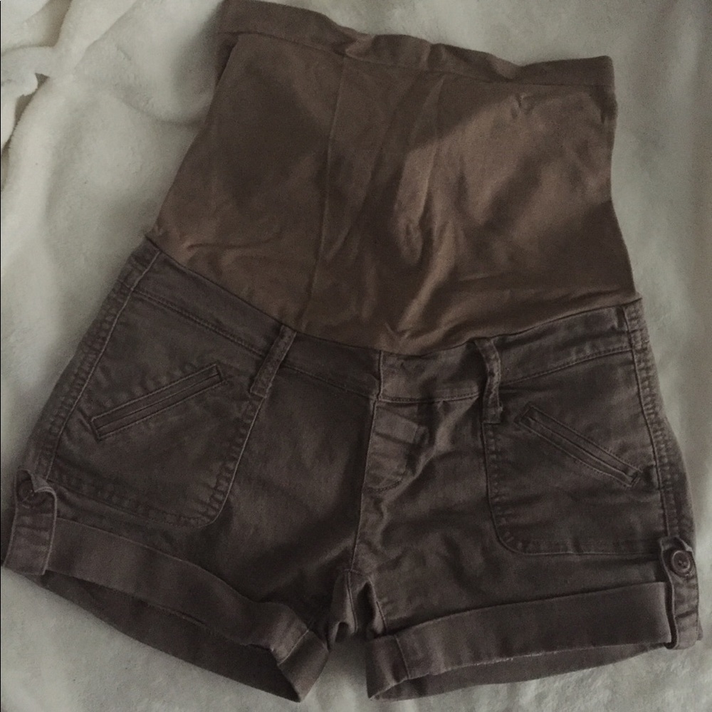 Brown cargo Maternity Shorts - Small/Medium